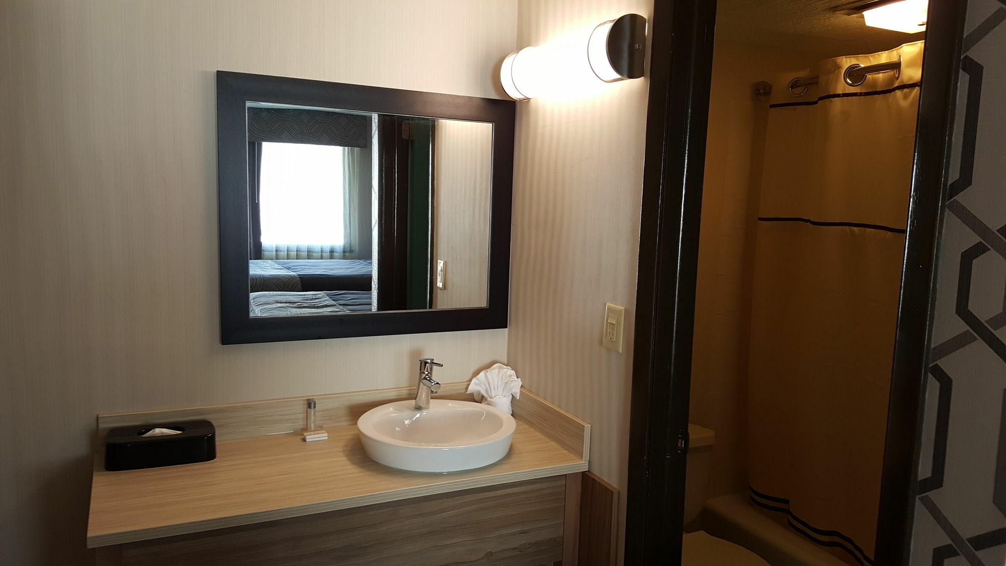 Aartpark Hotel Inn At Lewsiton Льюистон Экстерьер фото